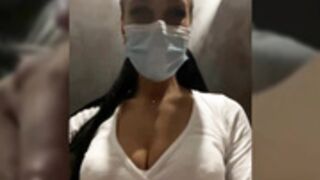 jessyrey masturbates sexy pussy