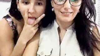 Samanthaxx66 y swhotladyxxx 4