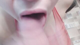 Couple Mascha sucks balls part.1