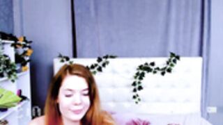 Chestnut cutie's cunt licked