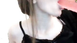 couple-webcams