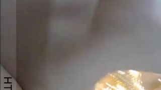 Oksana Fedorova finally shows her pussy