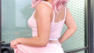 Bella Ramos - pink hair