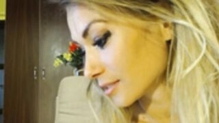 Amazingmarryx Smiling Playing With Tits & Ass Tease