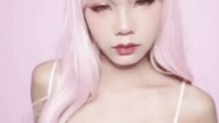 minichu cosplayer of 9