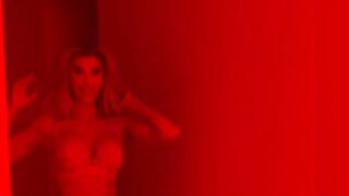 sarai rollins red light