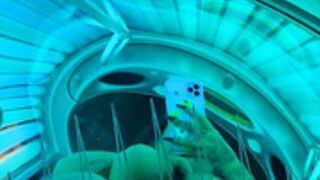 Jizzjazz - In tanning machine ????