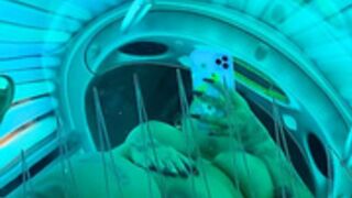 Jizzjazz - In tanning machine ????