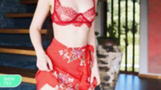 Newchloe18  red