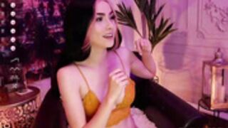 Emilygrey_  2021-09-12 10_17