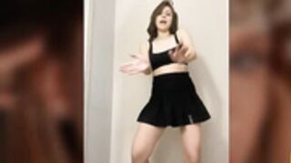 MoinkaCarter mobile dance