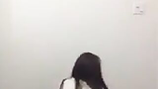 Gril lapdance teddy