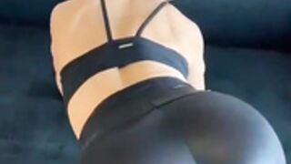 Great ass in shiny leggings