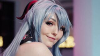 Sia Siberia: Genshin Ganyu and her magic holes