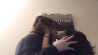 @beeskill 2 min makeout