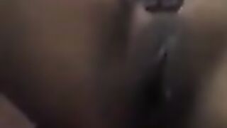 pinay masturbates