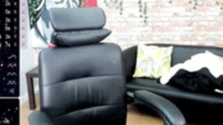 (SNIPPETS) Saskia_Dragon - belt bra & hairy pussy