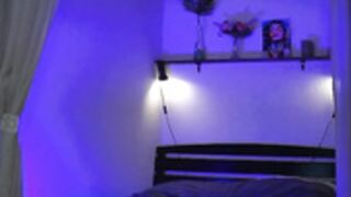 plump_bums ariana_grande_ nude ass closeup