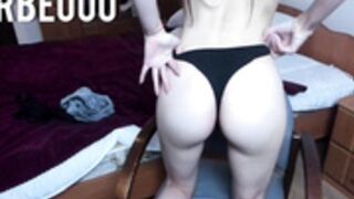 EyesLookatuuu / Britneyvolynsky - Bating (READ Below)