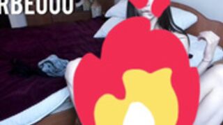 EyesLookatuuu / Britneyvolynsky - Bating (READ Below)