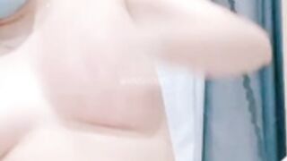 Vietnamese nake show