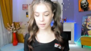 amy_haris 2021-10-01 21:18 (nn, naughty teacher)