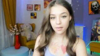 amy_haris 2021-10-01 13:17 (nn, stretching)