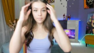 amy_haris 2021-10-01 13:17 (nn, stretching)