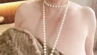 annabel strips