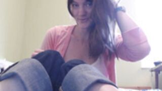 Leah spreads pussy