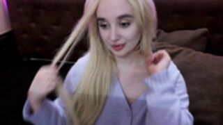 Liahsweety purple dildo