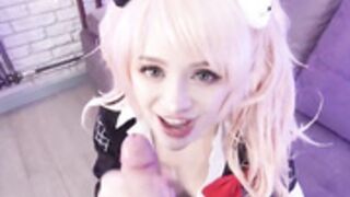 Junko Enoshima enjoys with creampie