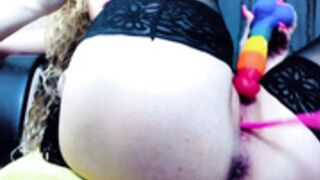 girl_kiraa You can't see on this screen. But Huge boobs