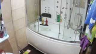 Voyeur-House - Altera Andre hot bathroom