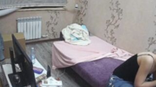 Voyeur-House - Charly gets a blowjob from Dora