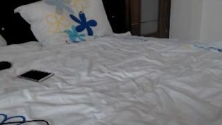 KeenAngellI In Bed