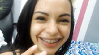 Abril and Joan facial