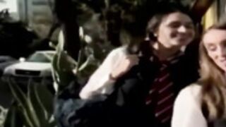 Fernanda Urrejola - Corto Serie Chv