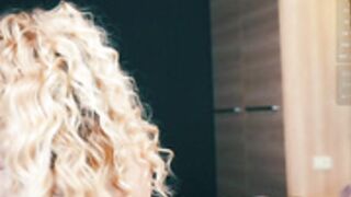 slemgem Sophie 2021-10-04 08:33 (blowjob, curly hair)