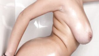 Ambsofficialxo - Shower Dildo