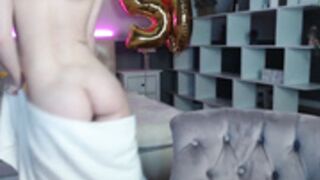 Adrykilly tits & ass