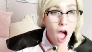 Microkitty Glynda cosplay