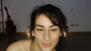 TulaLula ist just too damn hot