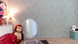 Monkeylina 2021-10-13 1/2