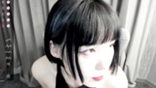aoi_renji fair and smooth skin