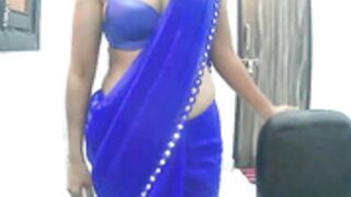 aarya love khan strip dance in saree