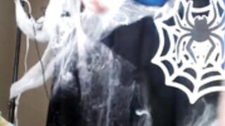 Kittyquinn Mystique paint and cum show preview.