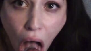 mari_and_jandro chaturbate swallow