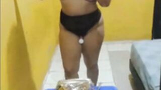 Thick Colombian cristy comes to video again