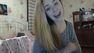 hottykissy33, teen, stripping, flashing